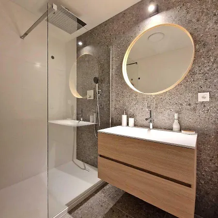 Apartman Lorincik Apartment *